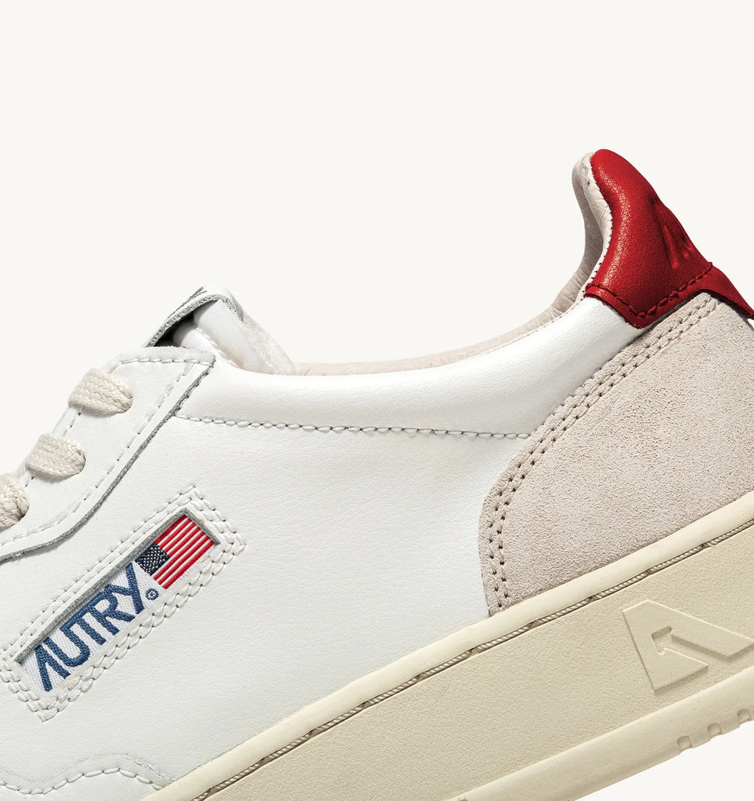 Autry Medalist Low Leather and Suede White/Amet